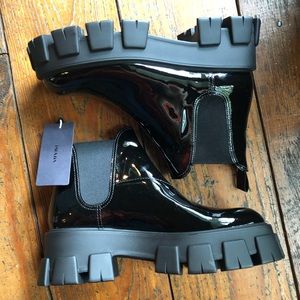 NWT Prada Monolith Chelsea Bootie